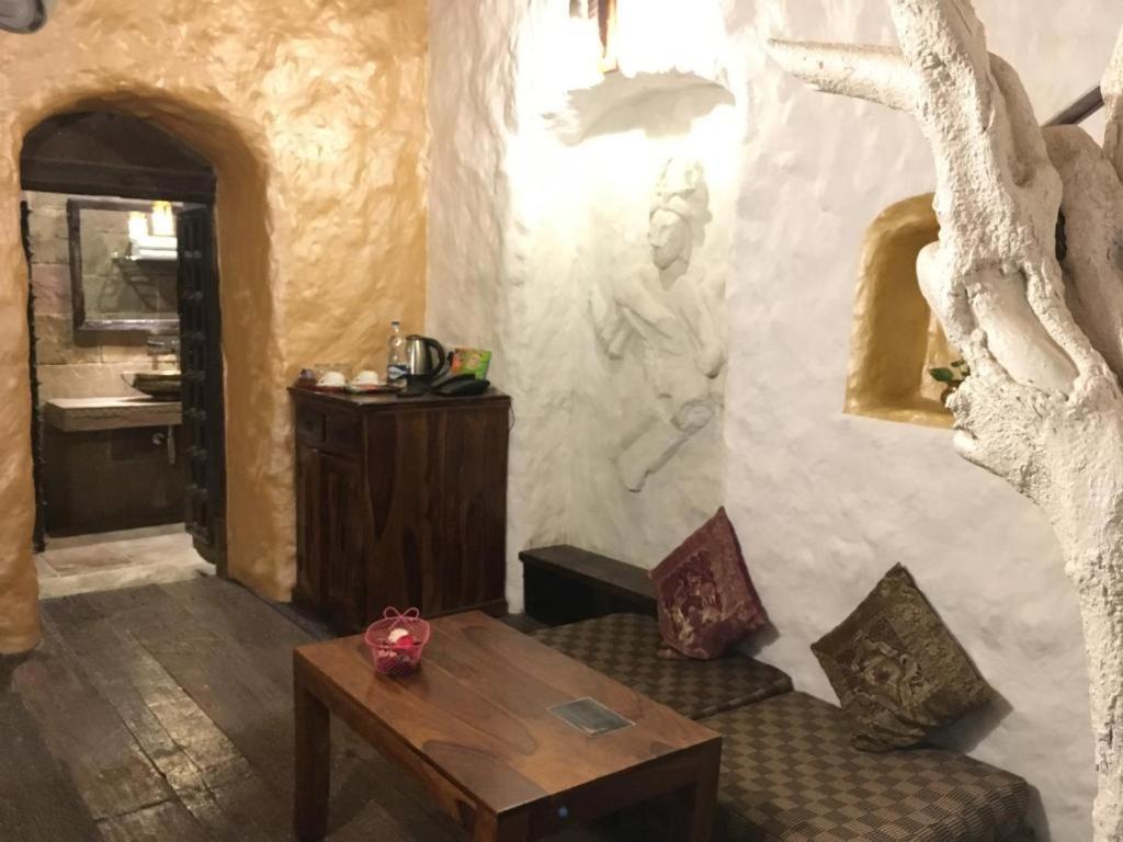 Rose Heritage Home Varanasi Esterno foto